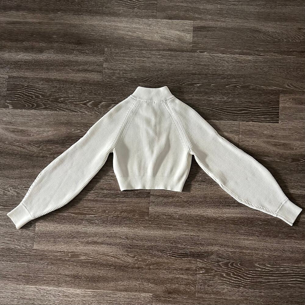 NWOT House of CB Reeva White Balloon Sleeve Ribbed Sweater Zip Top Size Small - Picture 12 of 16